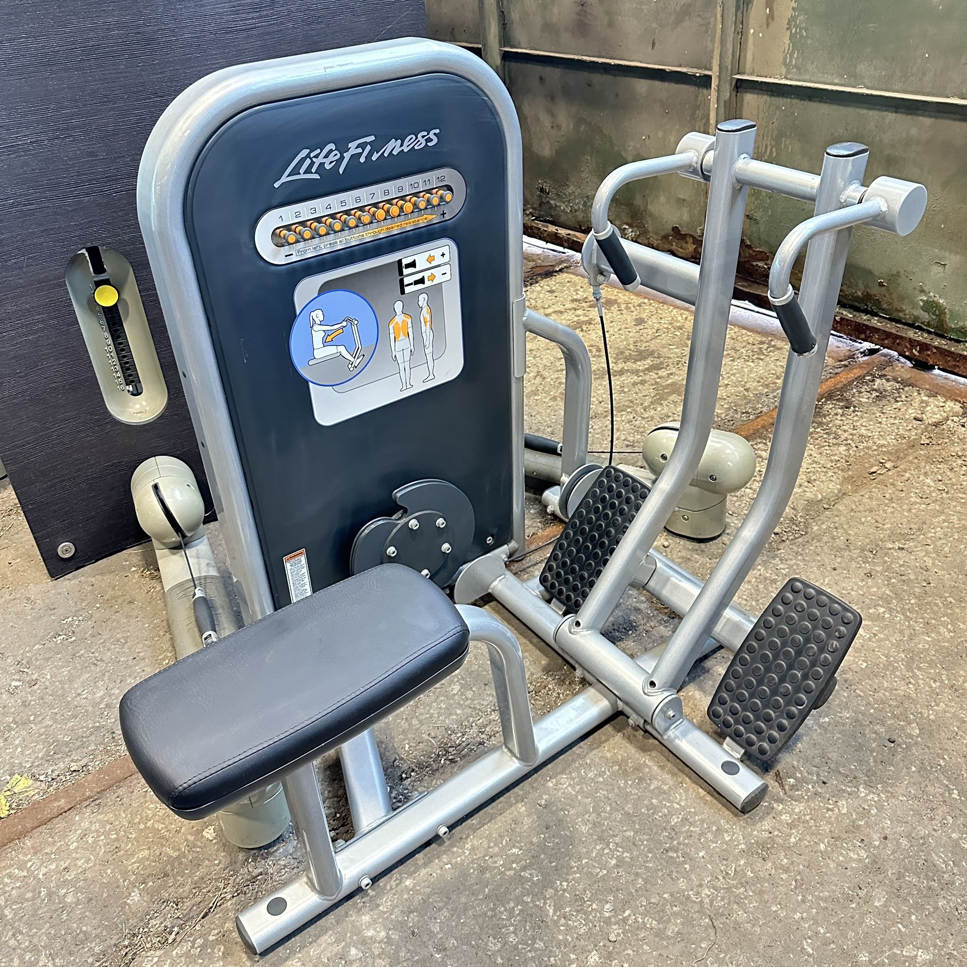 Lot of 9 - Life Fitness Band Resistance Commercial Gym Circuit Machines - All New Pads!