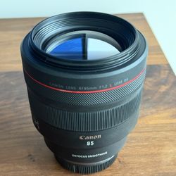 Canon RF 85mm F/1.2 L USM DF