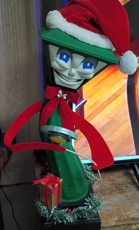 Christmas Light Post