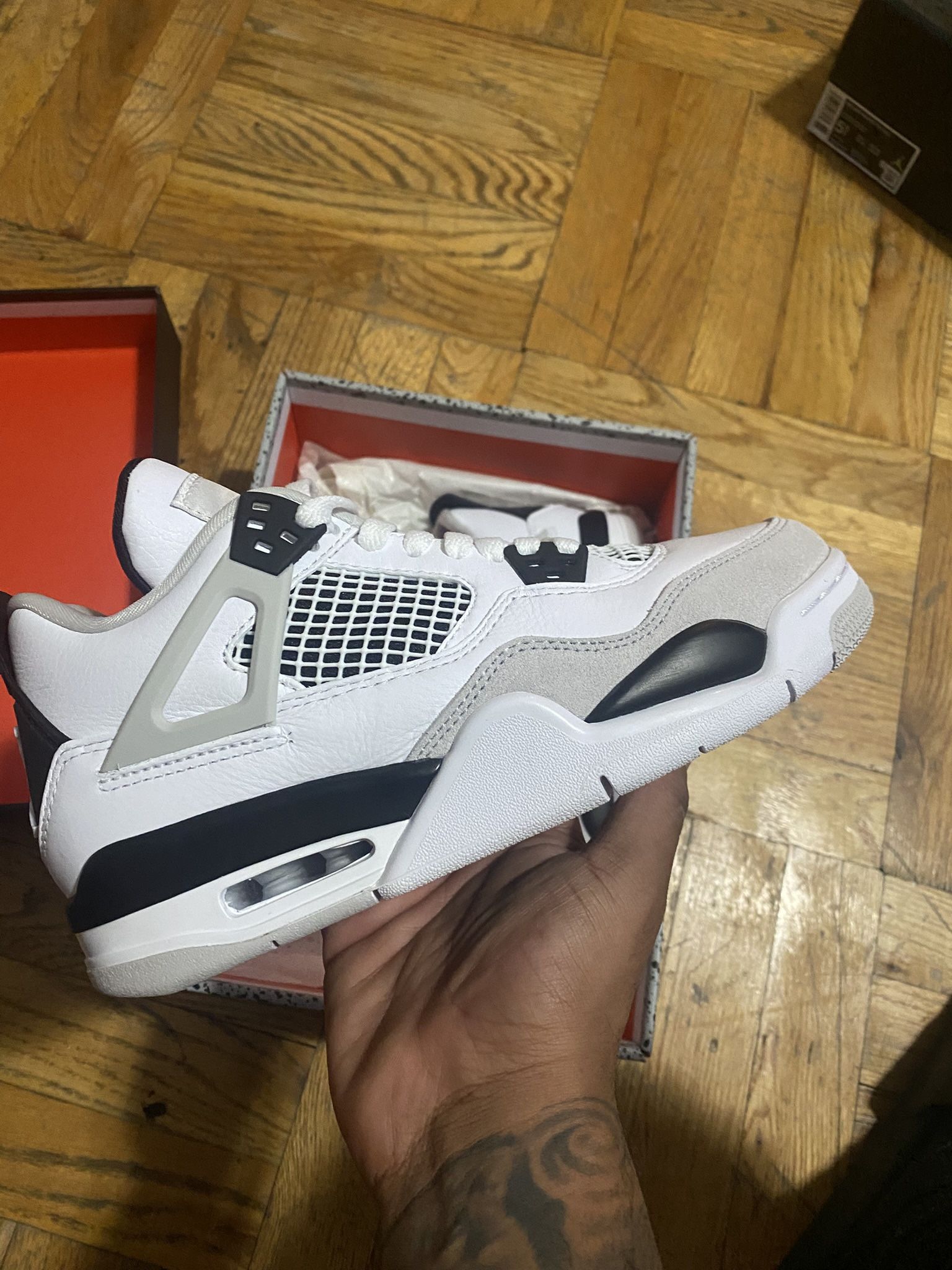 Air Jordan 4 Retro Military Black