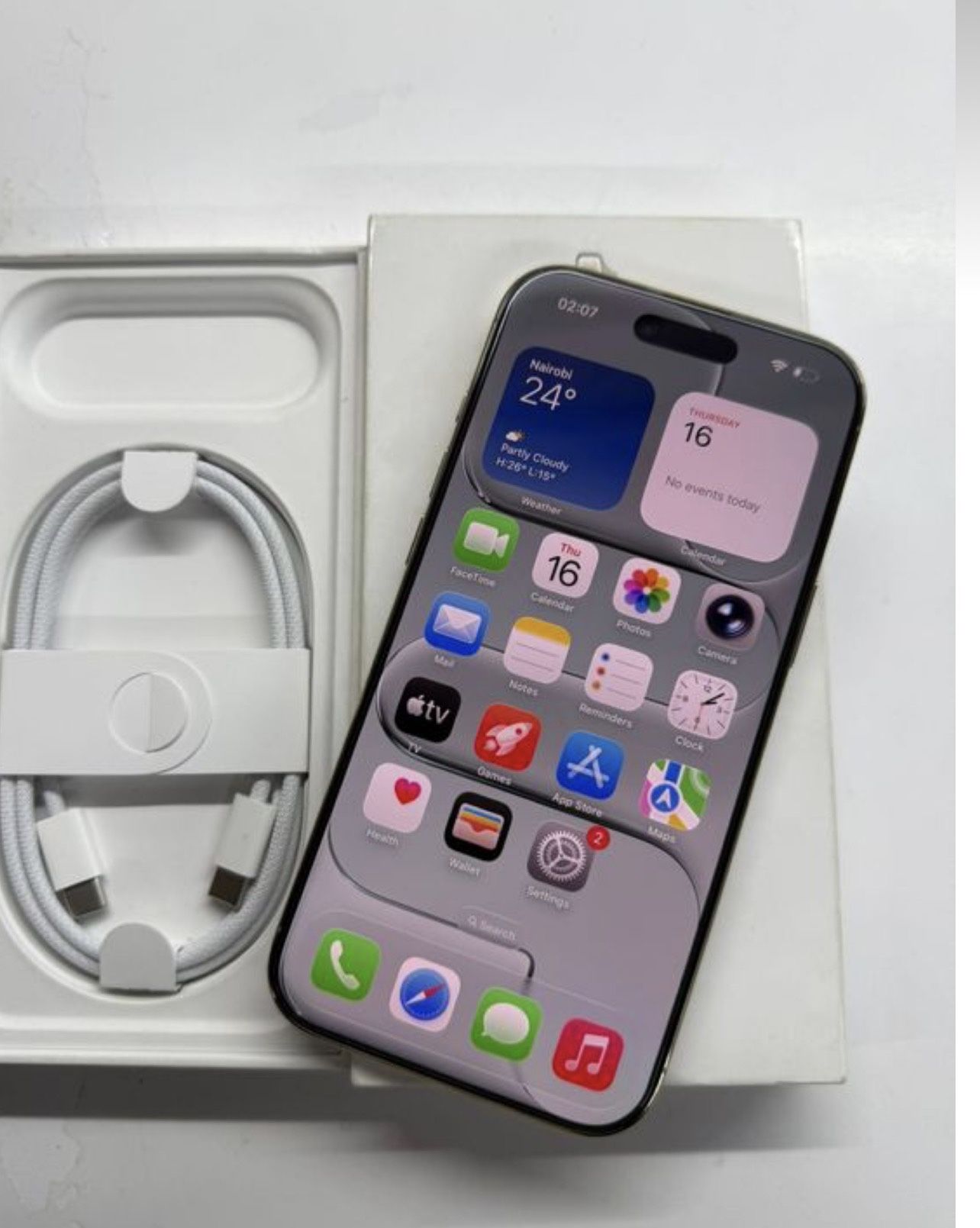 IPHONE 16 Used Like New