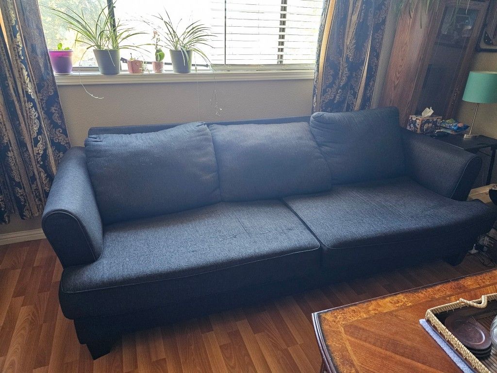 Free Couch