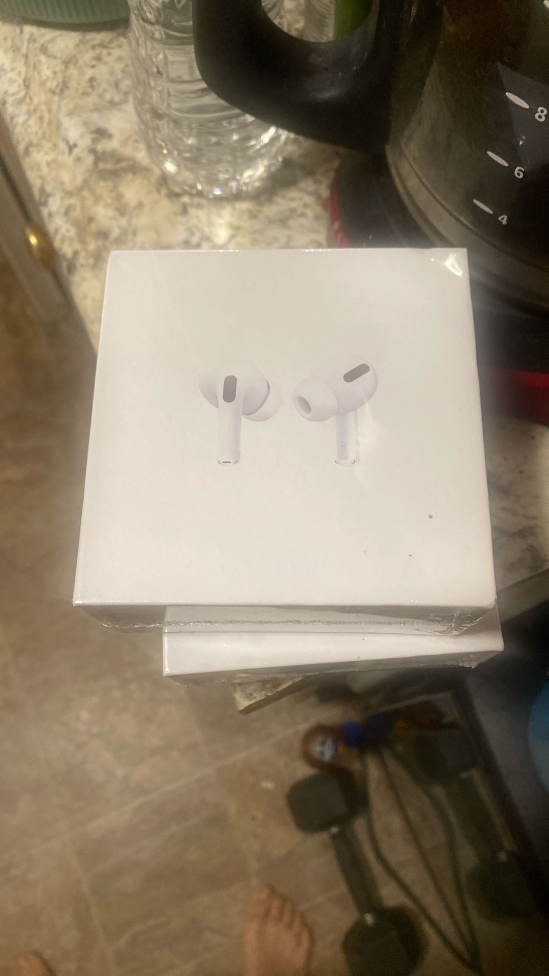 AirPods