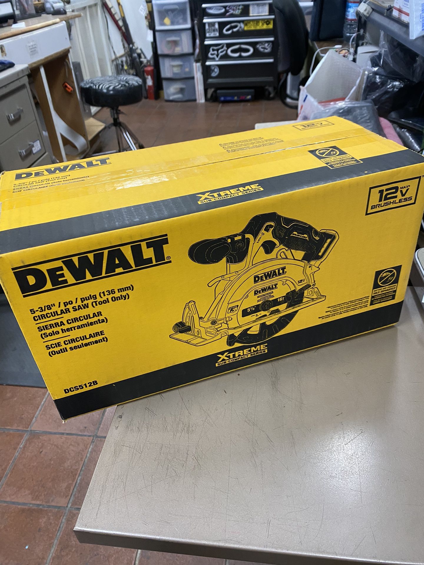 $120 - Brand New DEWALT 12V Max Xtreme Cordless Circular Saw DCS512B (Tool Only) - New Sealed - New!!!