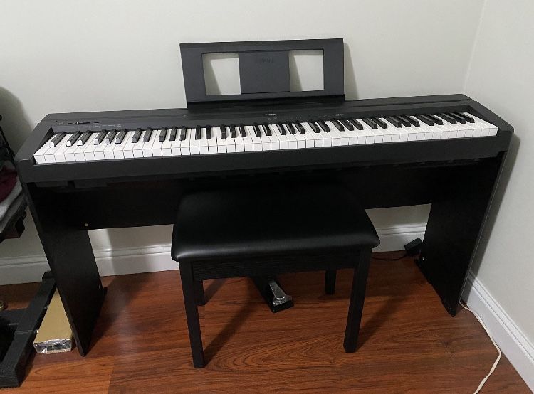 Yamaha P-45 Piano Keyboard