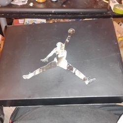 AIR JORDAN 4 OG RETRO SIZE 8.5