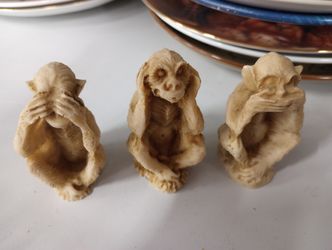 Resin Monkies