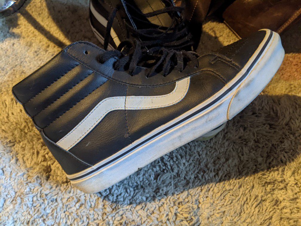 Vans Sk8-Hi Tumble shoes for Sale in WA - OfferUp