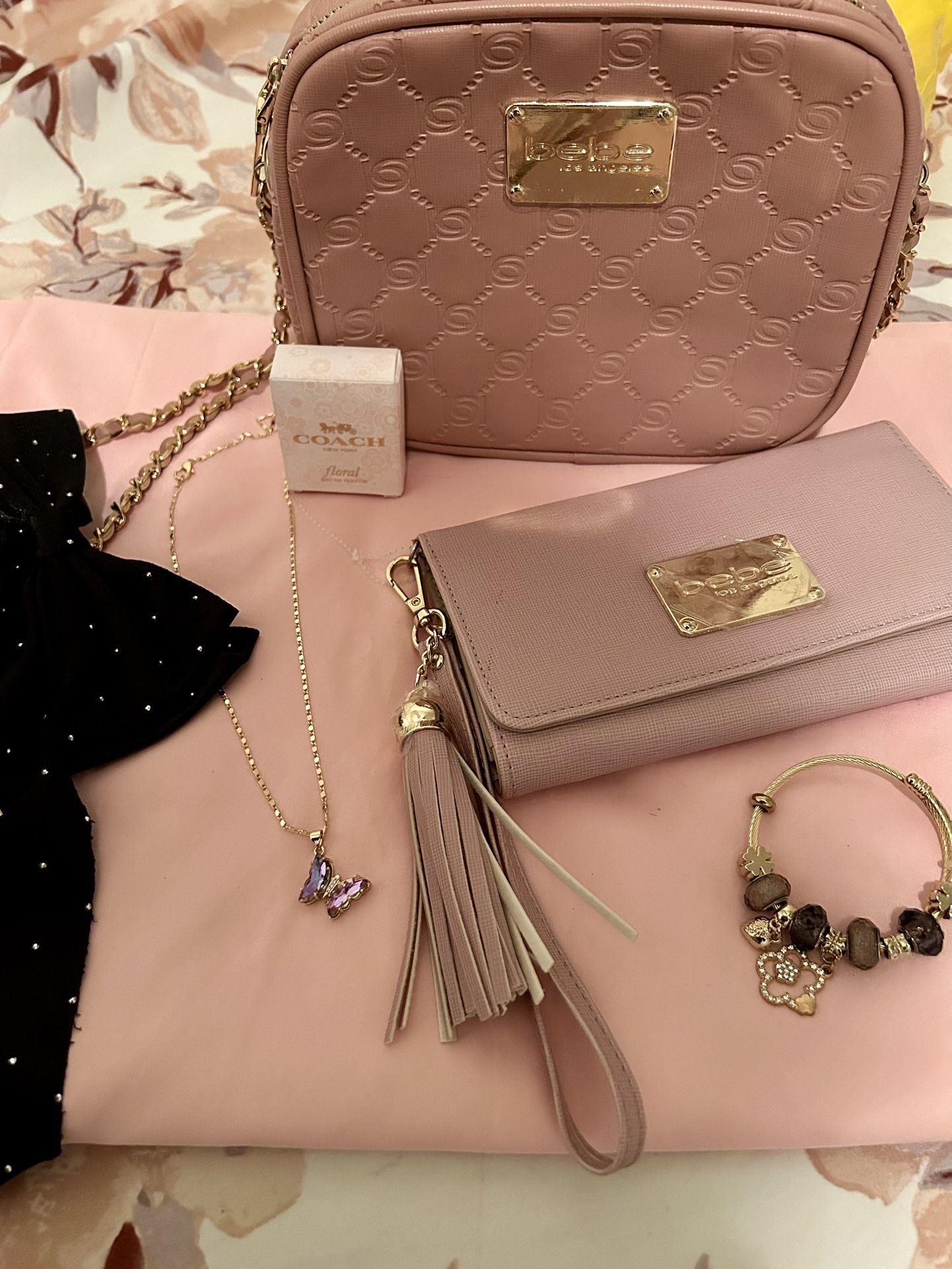 Bebe Purse Bundle $27