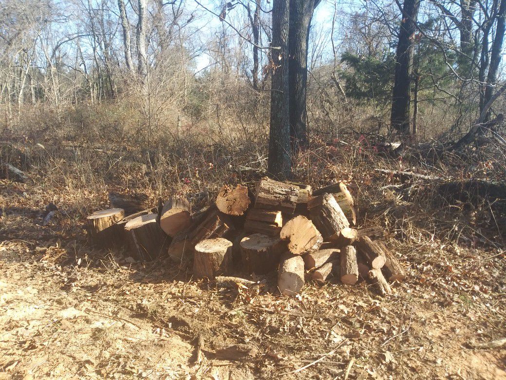 Seasoned firewood (delivery available extra, stacking extra )