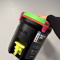 New Stanley 1913 2 Gallon Water Jug