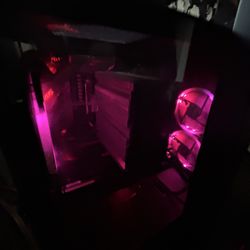 NZXT Streamin Gaming PC AMD Ryzen 7 3700X 8-Core - NVIDIA Geforce RTX 2070 SUPER