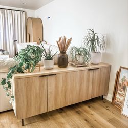 Modern Walker Edison Fluted Sideboard Buffet Plant Table Cabinet