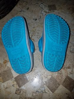 Boys crocs