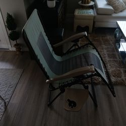 Zero Gravity Recliner 