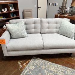 Love seat