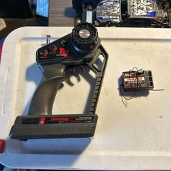 Traxxas   Controllers  2.7 MHz 