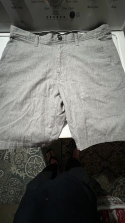 Volcom Chino Shorts Size 36