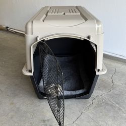 Large dog kennel 