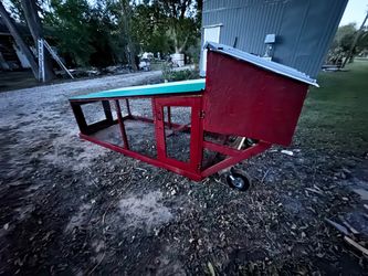 Custom mobile chicken coop