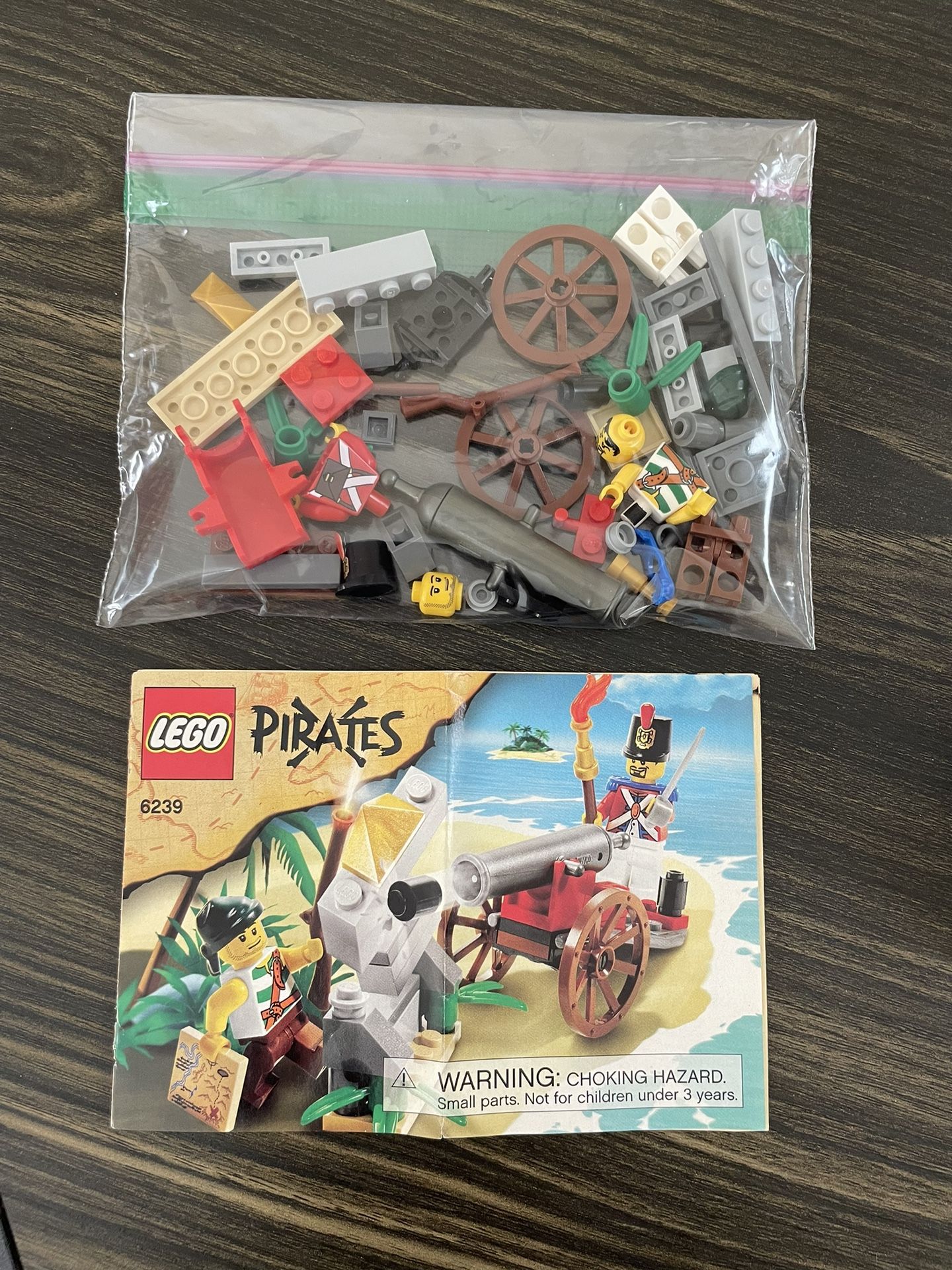 Lego Pirates Cannon Battle (6239): 100% Complete