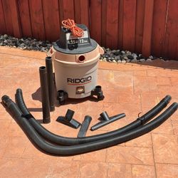 RIDGID 12 Gallon Wet/Dry Vac