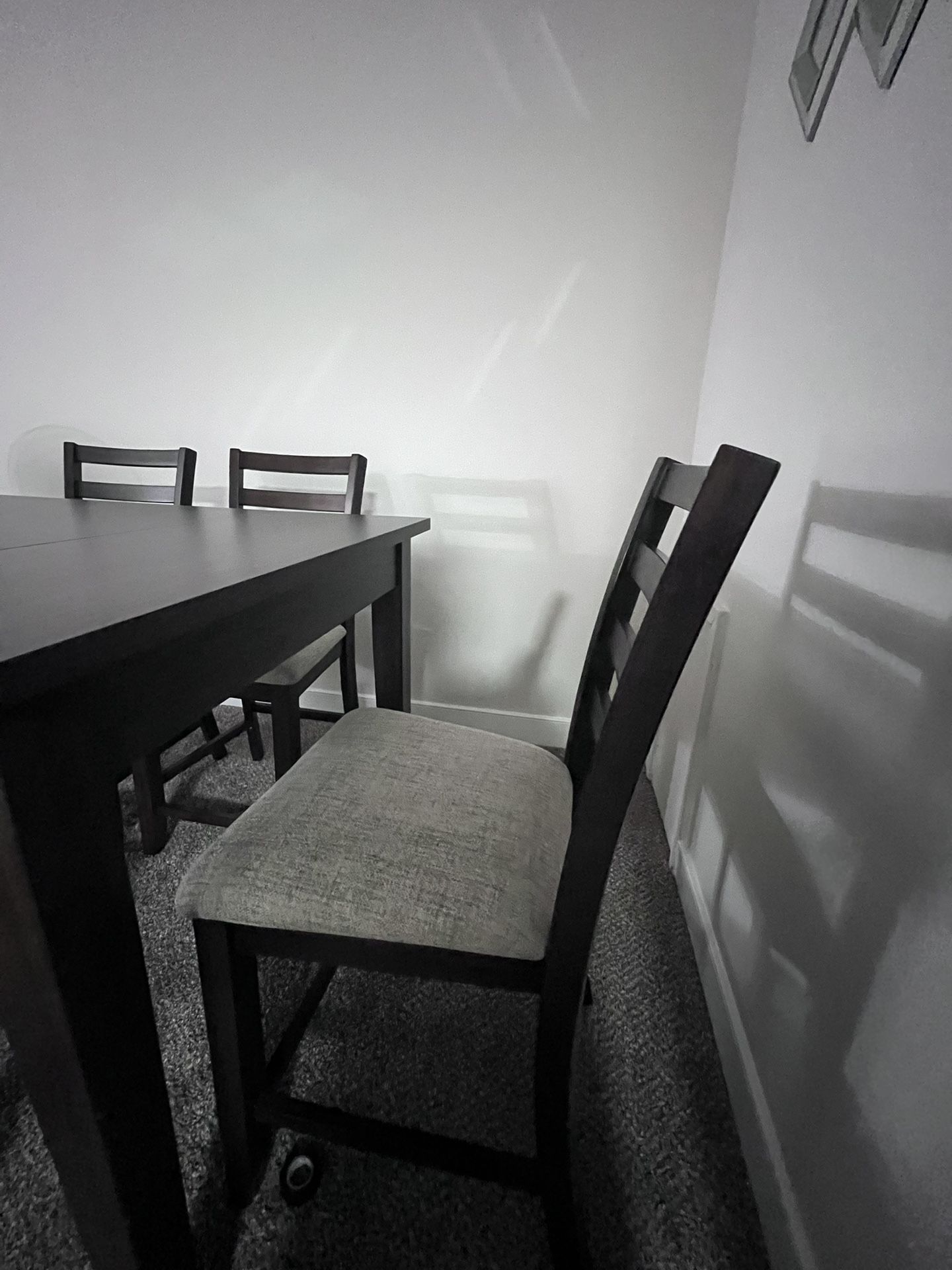 Dinning Table