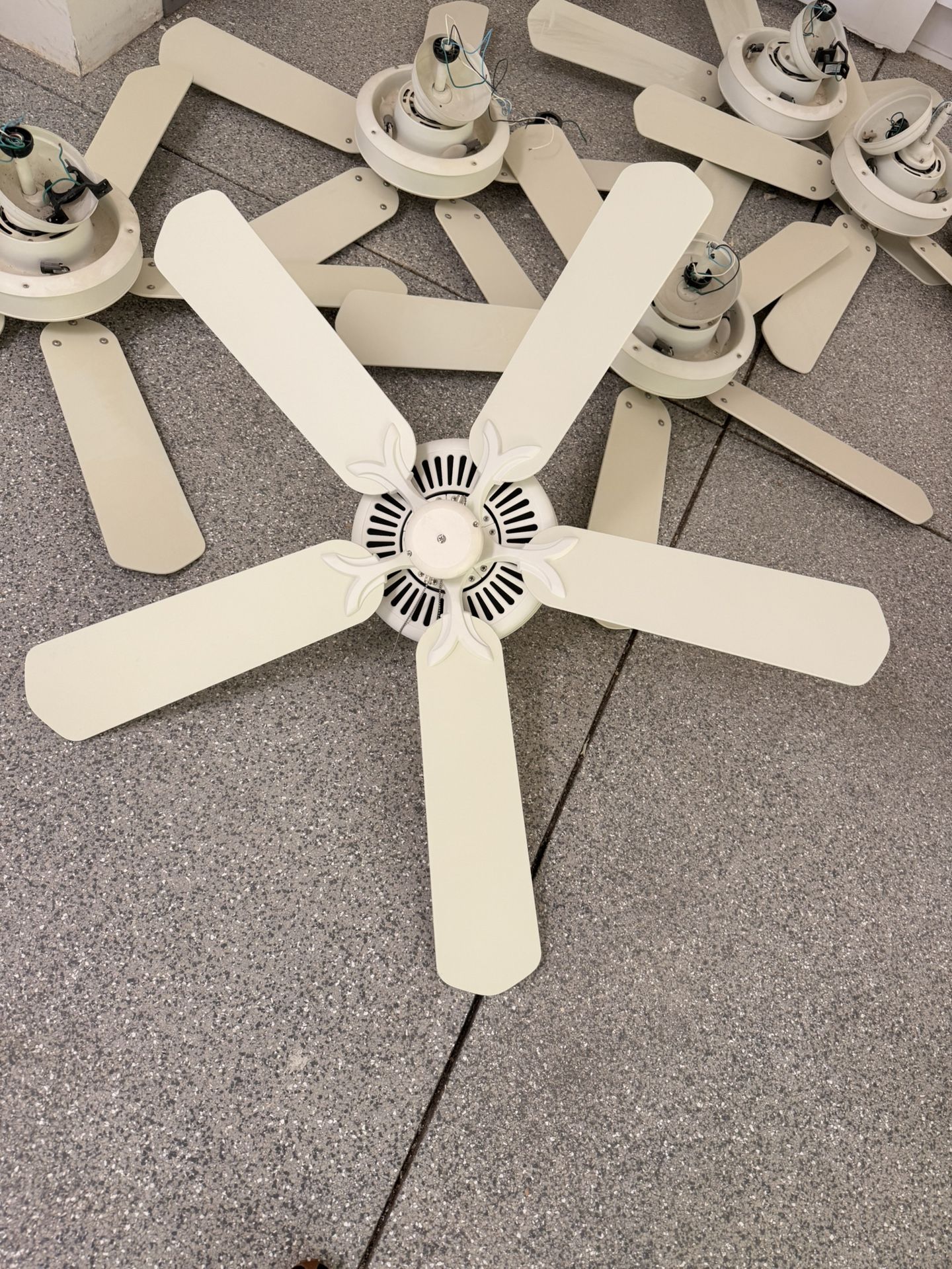 Modern 4-Foot Ceiling Fans – Qty 5 Available – Great Condition