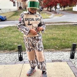 Halloween Costume 