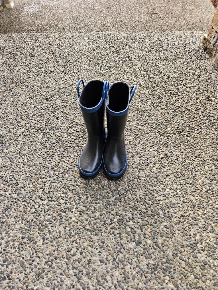 Rain boots