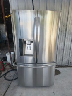 LG Refrigerator stainless steel 3 door counther deph