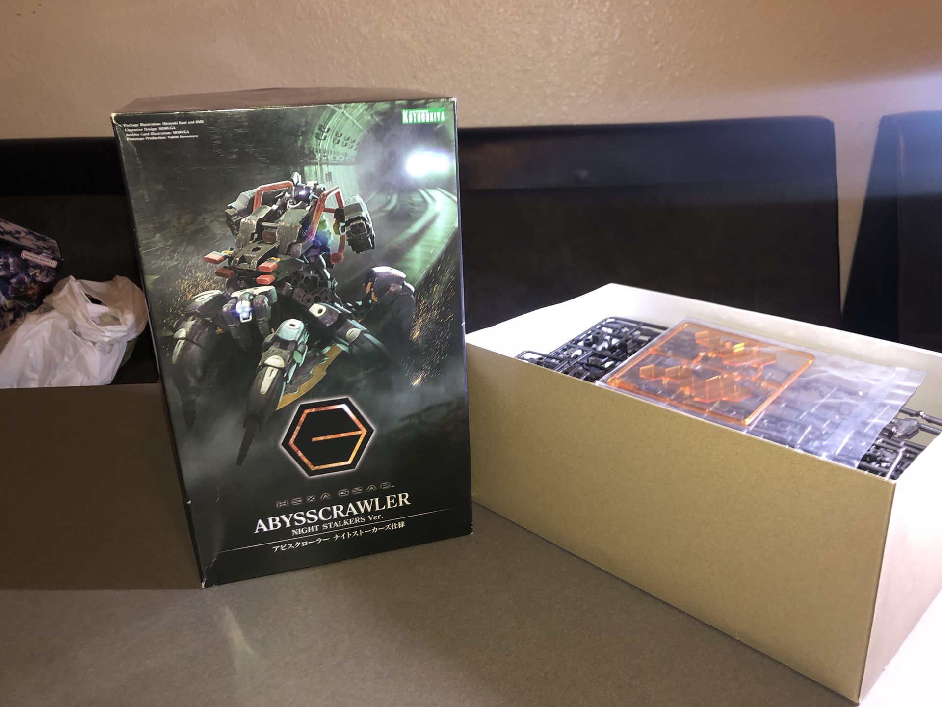 Kotobukiya Hexa Gear Abyss Crawler Model Kit