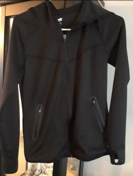 New Avia Jackey With Hood