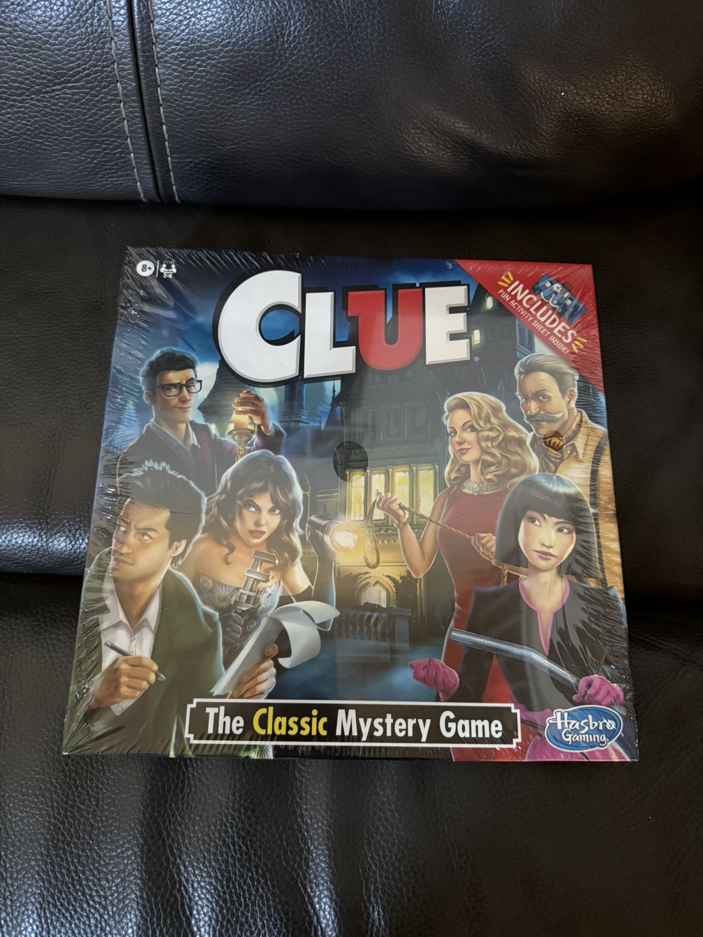 Clue board game 