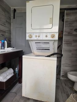 Washer dryer $25