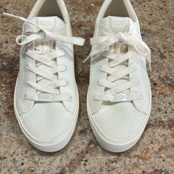 Ugg Tennis Shoes White