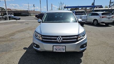 2014 Volkswagen Tiguan SE