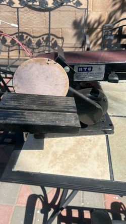 Belt sander