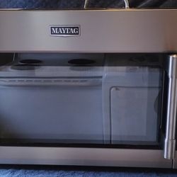 Maytag : Over-The-Range Microwave Oven