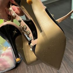 ROCKSTUD CAGED PUMP 65MM