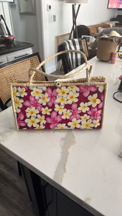 Hawaiian Style Basket Purse