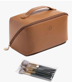 New In Box Travel Makeup Bag