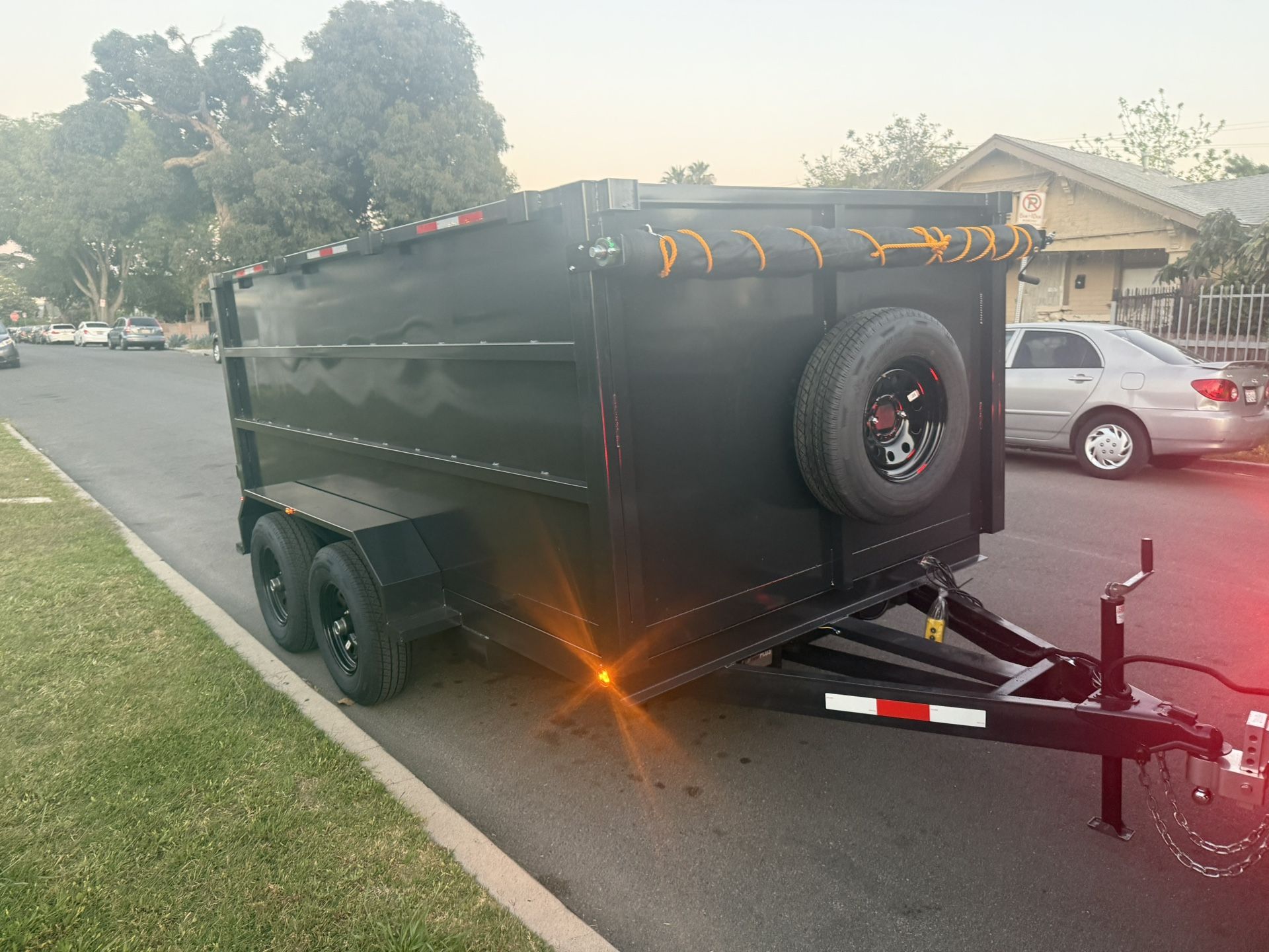 Hydraulic Dump Trailer