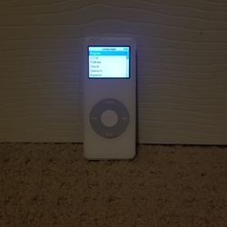 iPod 1st Gen (White)