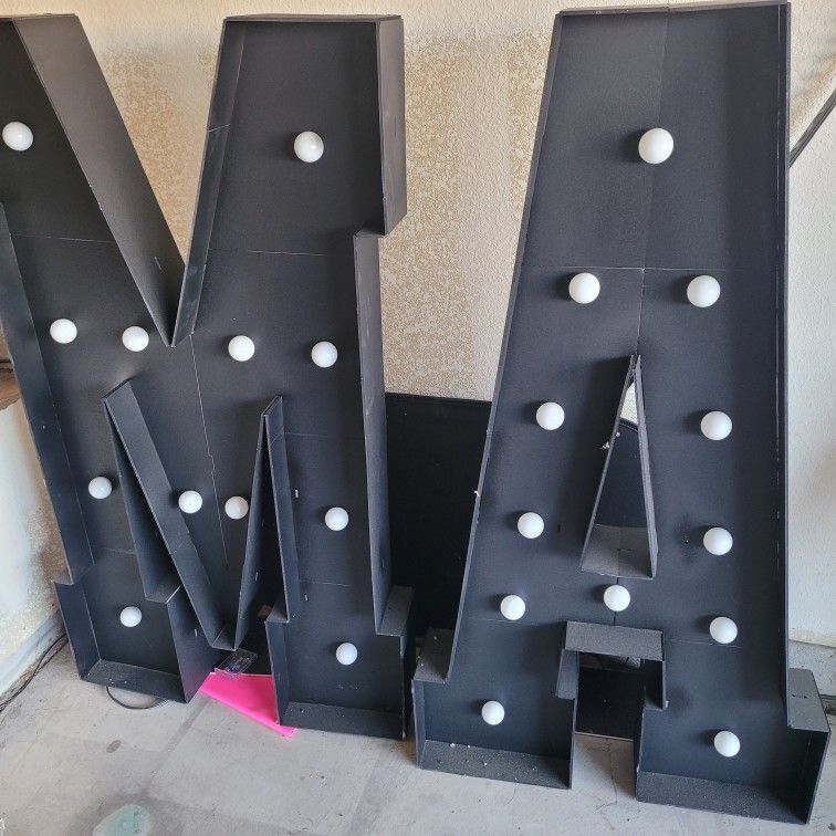4 ft tall black marquee letter -I, A, M