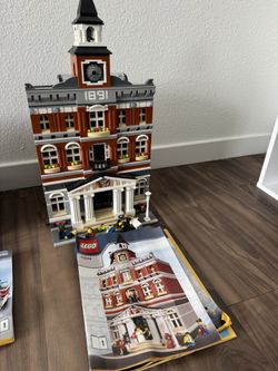 LEGO Town Hall Set 10224