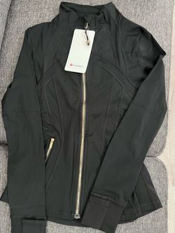 Define women’s jacket lululemon