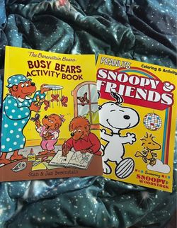 Berenstain Bears & Peanuts Snoopy Activity Books Set