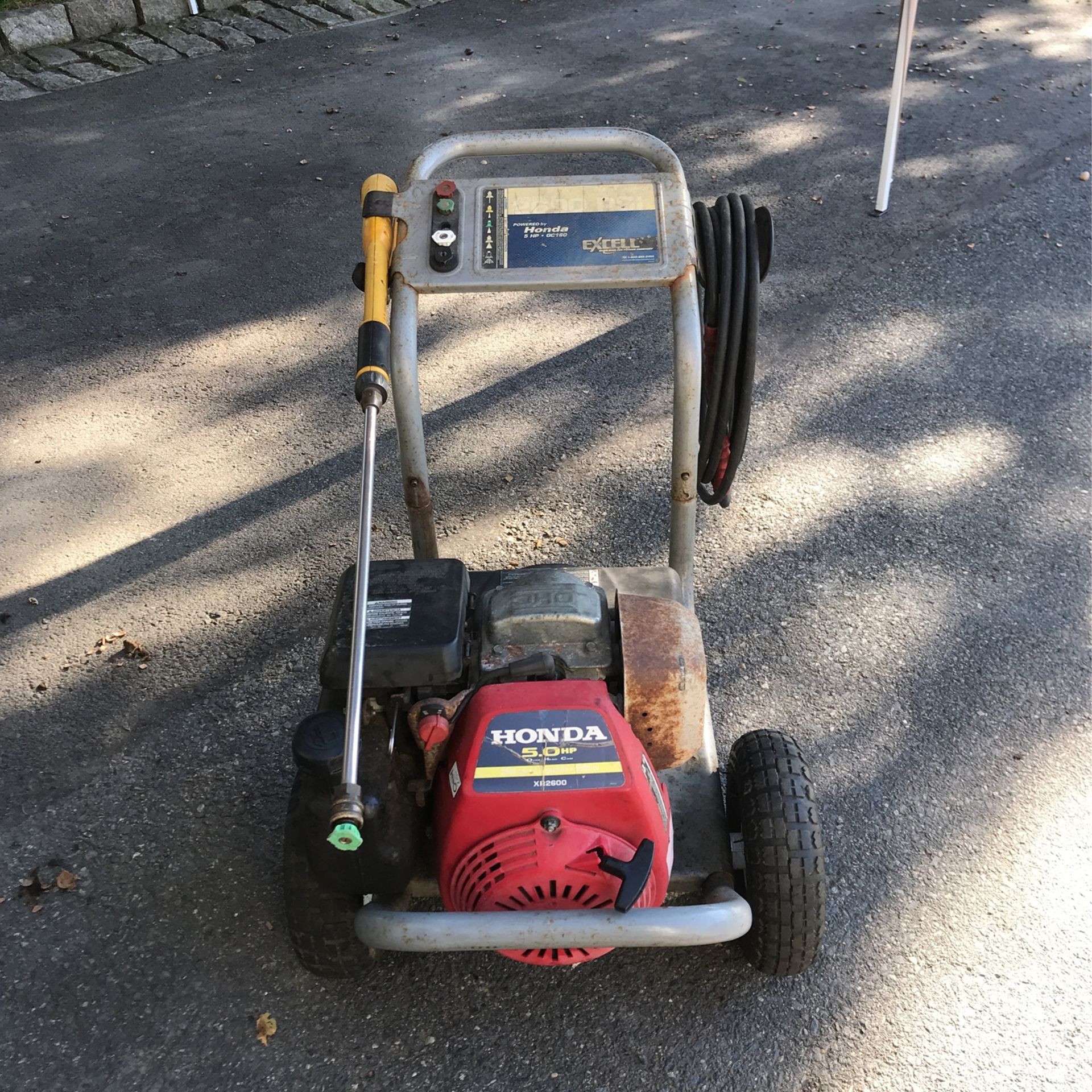 Pressure washer Starts up but won’t stay running