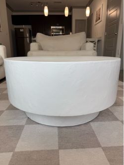 Modern Round Coffee Table, Living Room Table